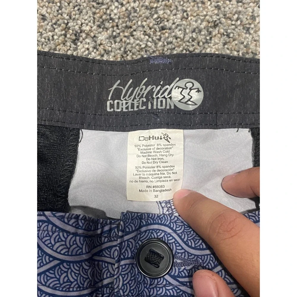 DaHui Hybrid Collection Mens Board Shorts Blue Wave Pattern Size 32 Swim Trunks